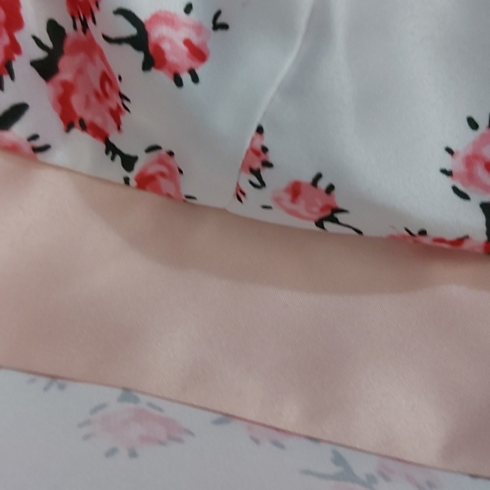 Morgan Lane Floral Robe/Barbie Core/Designer/One Size/NWOT - Picture 7 of 7